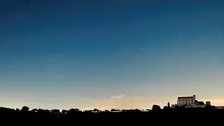 HolyGrail   深夜→明け方→朝、日中→夕暮れ→夜、夜空の星、それぞれがとても美しい！　自然界のもつ人知を超えた造形美！！