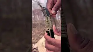 Smart knife hack with paracord. #camping #survival #bushcraft #lifehack