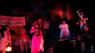 Pirates of the Caribbean - We wants the Redhead
