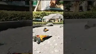 RC Loader full power  with Rc Dump truck mining #huina #rccar #remotecontrol #miningtruck #excavator