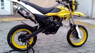 Italika DM 150 Monoshock o Suspensiones Modificadas Yoshimura RS-3 Exhaust Gascon !!!!!!