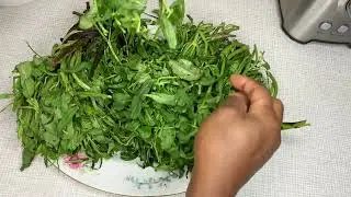 Découper facilement ses feuilles de waterleaf