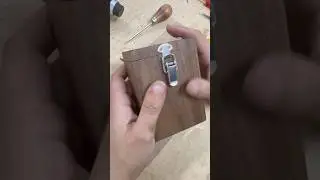 magic the gathering wood deck box made out of walnut and maple. #mtgdecks #mtgdesign #mtg