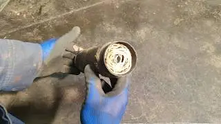 Оригинальный самодельный инструмент для очистки медных проводов! #сделайсам #провода #лайфхаки