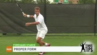 Mats Wilander shows you the best forehand stance