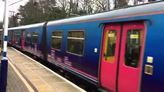 Great Northern Class 313 departing Winchmore Hill