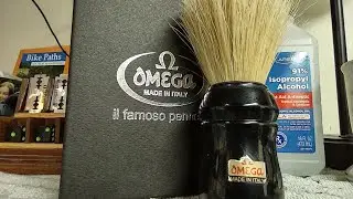 Omega 10049 Professional Boar Shave Brush... is it a lather hog?