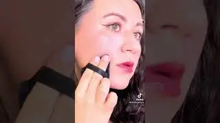 Essence cosmetics compact powder