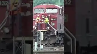 Veteran CP conductor training rookie conductor #shorts