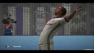 Sofiane Feghouli - (Head Goal) FIFA 18 Ultimate Team - Season