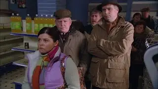 Customers Panic-Buying at Navid's During the Blackout | Still Game Clips