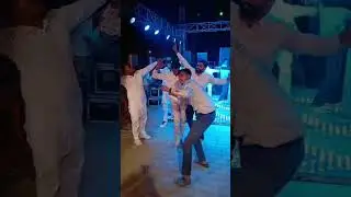 karoti  shadi me uncle ka dance