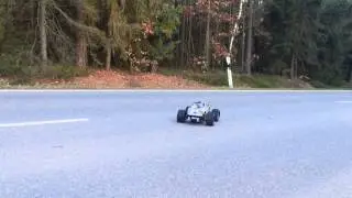 Reely Earth Crusher XL onroad