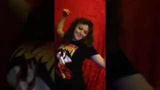 Lizzie's Sign Songs: February (Valentine's Special) 2021 - Dead Ringer For Love