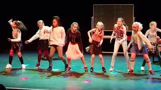 Serious Request / ABC dansje  / voorstelling Klungelpiet 2017