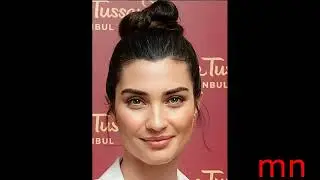 Tuba Büyüküstün wax statue in Madame Tussauds Istanbul (2023)