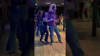 Texas Country Dancing #whiskeyandrain #michaelray #dance #country