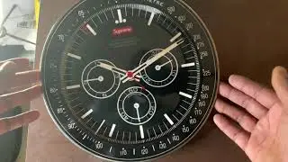 Review watch plate supreme black & red