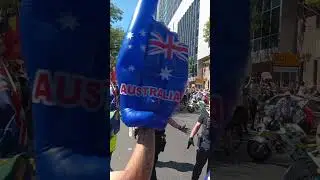 more left wing extremists trying to bash everyday aussies waving the national flag march4australia