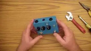 Do It Yourself Musician #6 - BYOC Vibrato effects pedal review and repair