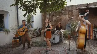 Sunday Morning Orchestra - Red Roses Or Fallen Leaves (live session)