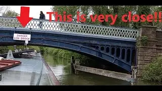 Narrow boat 