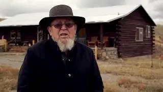 Amish Farmer starts Log home Company in 1980