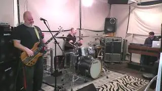 HEATBALL - Garage Rehearsal 221 - The Lion is Hungry