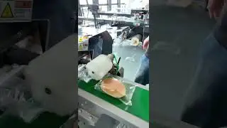 Automatic bread packing machine #bread package machine #food packing machine
