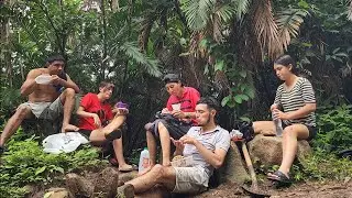 DESAYUNANDO A LA ORIA DE EL RIO Y LA CALLE TRABAJANDO PARA NUESTRA COMUNIDAD BEAMOS DE QUE SE TRATA😱
