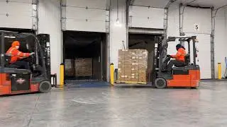 Timelapse: Crowley Fresh Crossdock Operations