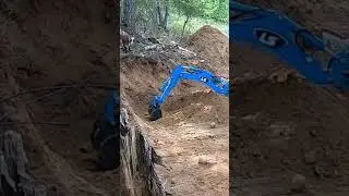 Installing the Ultimate Off Grid Water System! 💥 #offgrid #water #survival #selfsufficiency