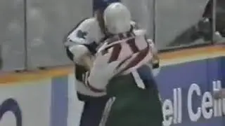 Wendel Clark vs Randy McKay