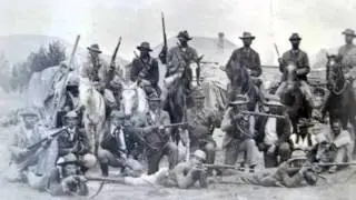 Sarie Marais (in Afrikaans) with images of the Boer War.