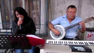 Hayalin karşımda cümbüş