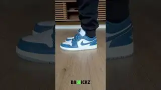 Air Jordan 1 Low SE 