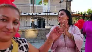 kana geccesi na Ali i Mixaela
