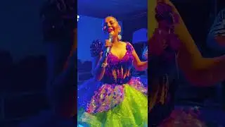 KARINA LUJAN 🎵🎶  #huaynoperuano #d&uacute;o #huaynoayacuchano #folklore