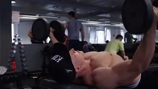 Chest exercises with David Lengauer -BioTechUSA