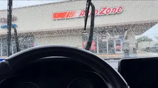 Замена щетки стеклоочистителя со стороны водителя на моем KIA Forte GT 2024 года в Auto Zone