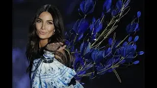 Lily Aldridge Victoria's Secret Runway-end Pose 2009-2017