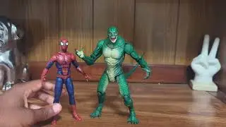 The Marvel Legends Spider-Man No Way Home Giant Lizard Figure Review