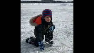 Simon is learning to skate on Balance Blades