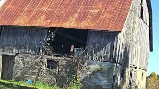WHAT A PERFECT PLACE FOR A CLAW FOOT CAST IRON BATH TUB  THE 2ND STORY HAY LOFT !! 😆 🛁  #fyp #viral