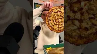 Новый обзор пиццы Pan Pizza от Papa John&rsquo;s! Нравятся подобные обзоры? Присоединяйтесь к обсуждени...