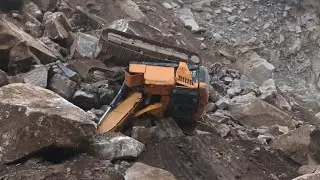 National Highway 205 blocked near Himachal Pradesh&rsquo;s  #Mandi 6 mile Pandoh on 20-02-2024
