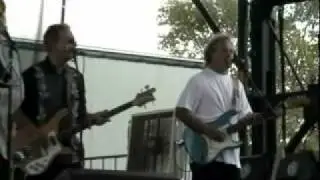 Steve Allwein with Teri Silver and ThankYouGoodNight- Free Falling.wmv