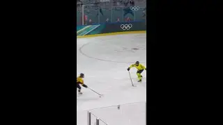 What a start!🇸🇪🏒 #MilanoCortina2026