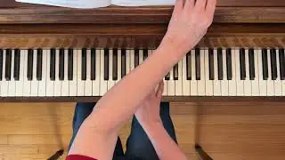 Gaston - PlayTime Piano Level 1 Disney Book