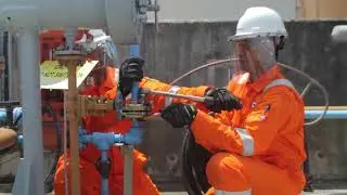 Hot Bolting Clamp by Hydratight